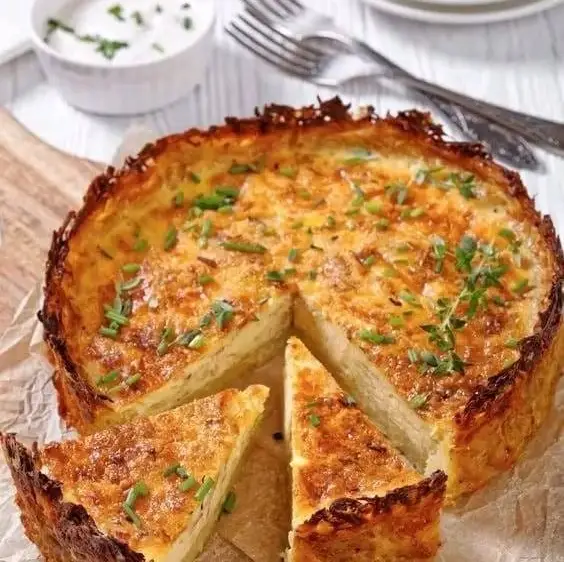 Quiche with a Crispy Potato Crust