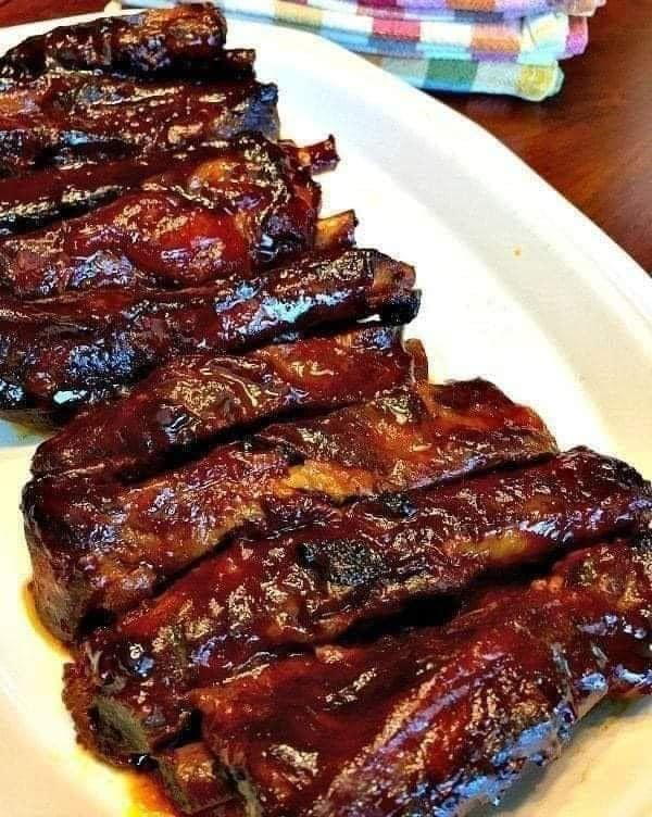 Slow Cooker Barbequed Beef Ribs